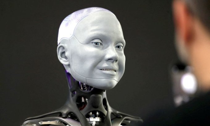 Một mẫu robot hình người. Ảnh: Reuters