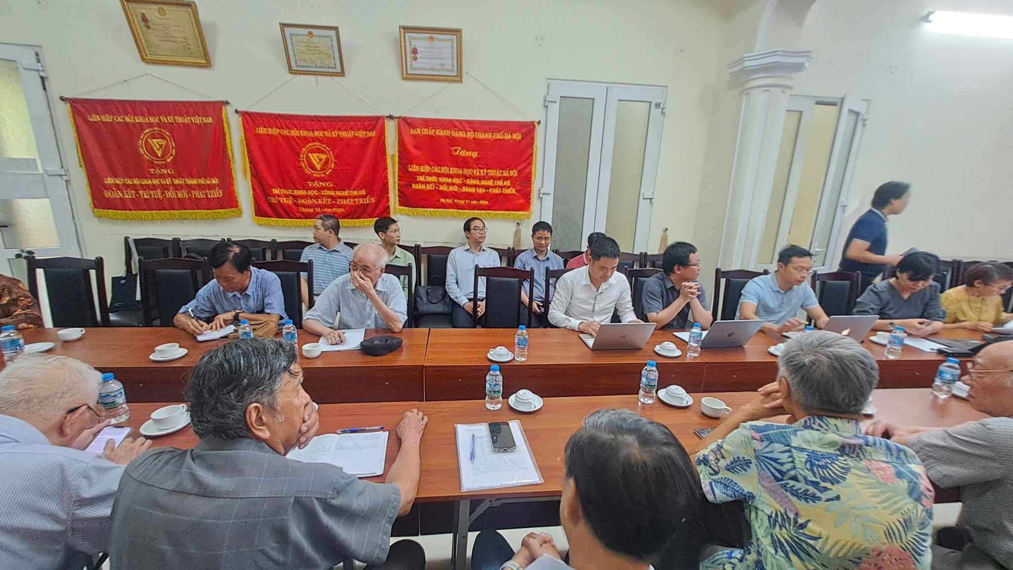 Hà Nội lấy ý kiến hoàn thiện cơ chế ưu đãi cho chuyển đổi số và tài sản số