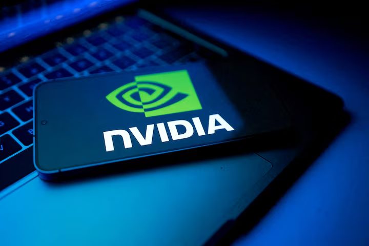 Nvidia trở thành công ty đầu tiên trên thế giới đạt vốn hóa 5.000 tỷ USD
